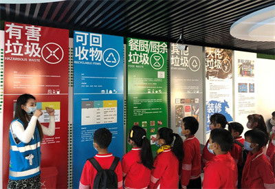 炫綠少年 愛家園——青島鄭州路第二小學環保志愿團鄭州團購活動紀實